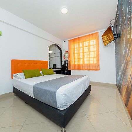 Ayenda 1231 Paradise Center Medellin Exterior photo